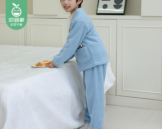 【预售-12月26日配送】Disney迪士尼泡芙棉儿童家居服（主旋律米奇-浅蓝色）/1套（150码，适合40-50kg） 商品图3