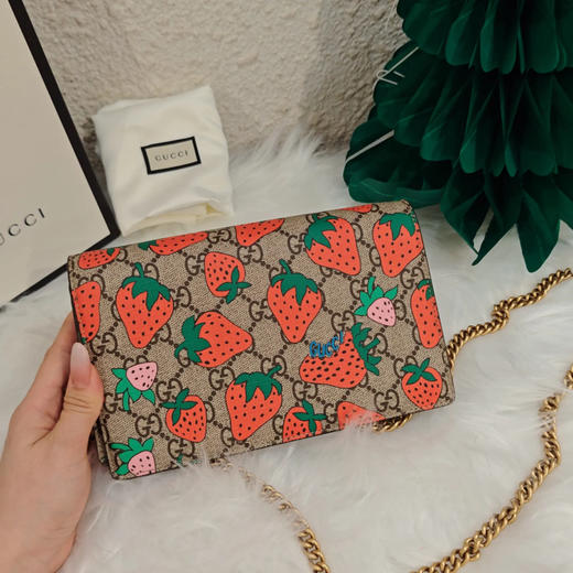 Gucci 草莓印花 链条包 商品图0