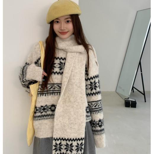 北海道氛围感提花毛衣+围巾2700 商品图3