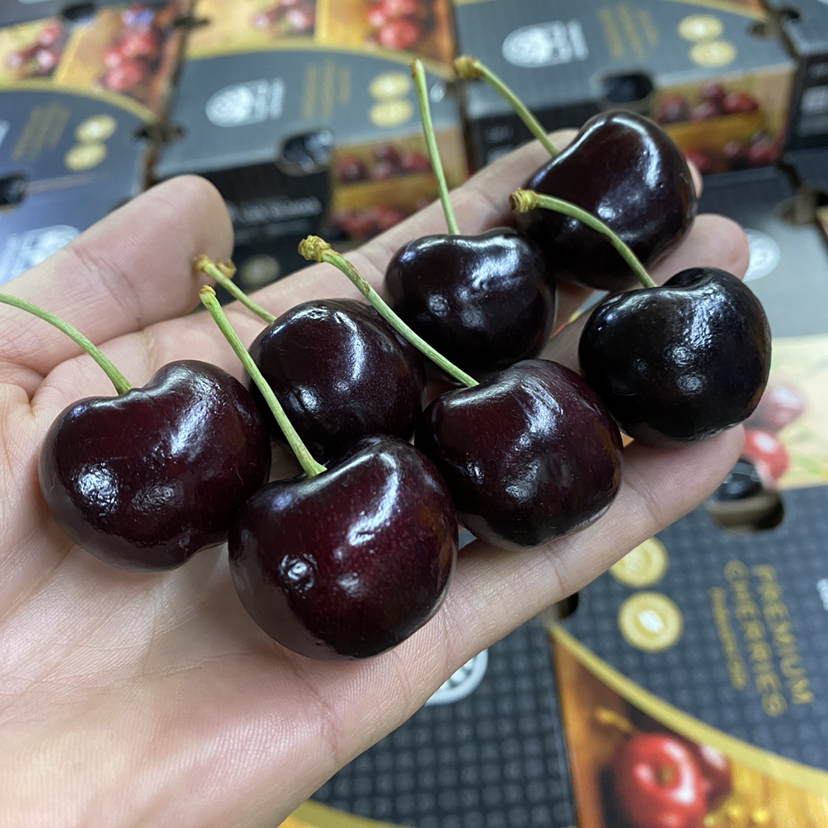 【3J车厘子】车厘子，光泽度好，硬度不错，口感好吃，性价比高！