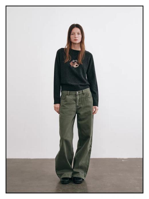 shyshystill/shy202509016/“飞行员小狗”圆领插肩袖小版型毛衣 商品图1