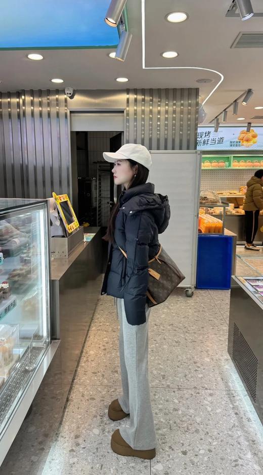 【高品质私服】【RL女士经典款宽松羽绒夹克】宽松H型，包容度絶佳，独特结构，防护升级G1080-CC【无标出货 介意慎拍】 商品图3