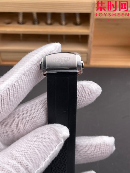 AF浪琴康卡斯计时系列 康卡斯悦动计时 男士腕表 胶带款 表径42mm 商品图6