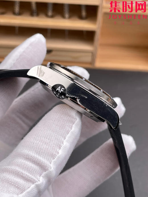 AF浪琴康卡斯计时系列 康卡斯悦动计时 男士腕表 胶带款 表径42mm 商品图3