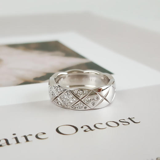 【95新】CHANEL香奈儿COCO CRUSH系列18K白金宽版镶钻菱格COCO CRUSH戒指52号，宽度6.5mm中性款 261125TB10 商品图3