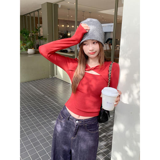 <曾小咸推荐>2.20 现货秒杀 ！微信超特价！韩系镂空修身T恤 日常119.99 立减60 秒杀59.99！！ 商品图1