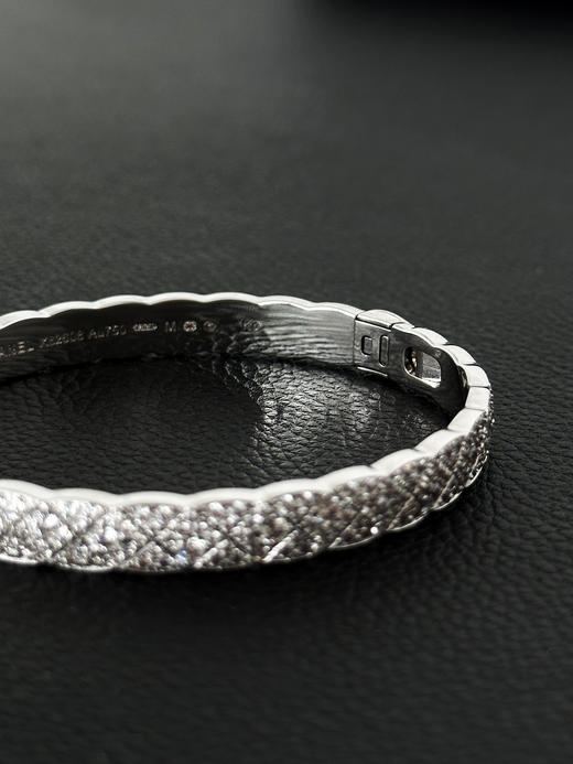 香奈儿 满钻手镯女款 圈口17（XK） 商品图5