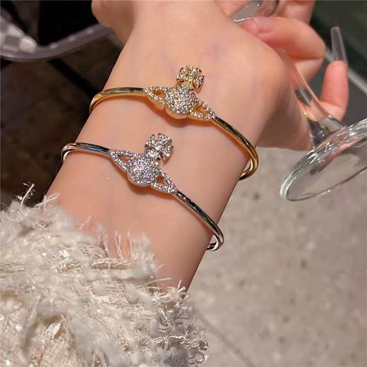 【满钻土星，轻奢爆闪】VivienneWestqueen西太后满钻经典土星手镯轻奢爆闪彩钻开口土星手环 商品图3