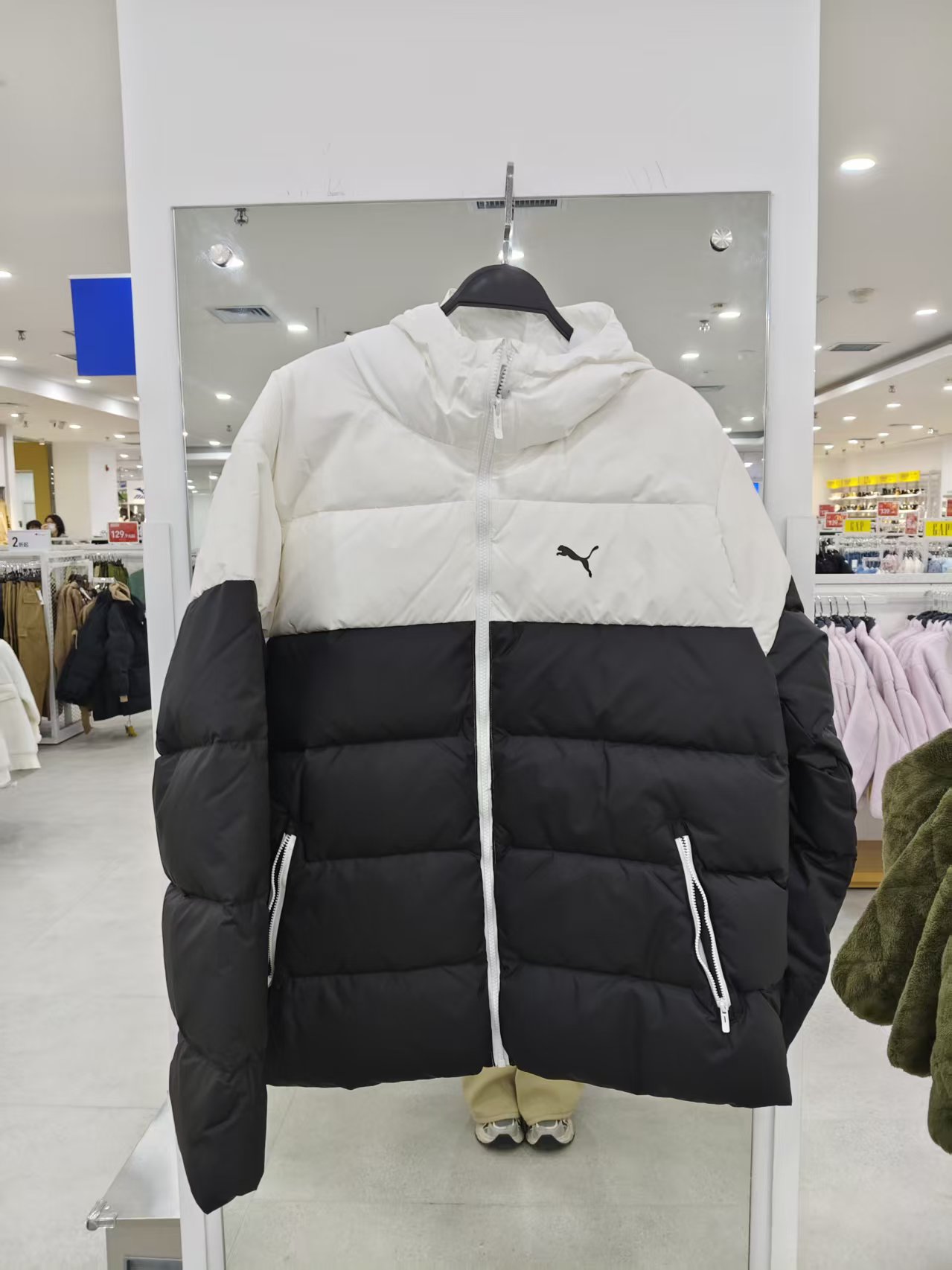 彪马 399.9元 羽绒外套 (线上线下同时在售不保证有货，活动款不退不换介意勿拍) 644334-GJ