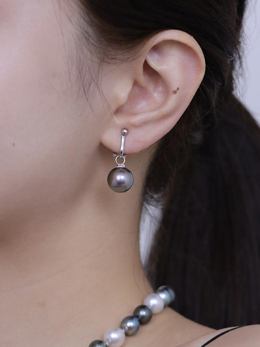 【挚友限定】(经典款/挂珠款)18K金大溪地铂金灰珍珠耳夹 商品图4
