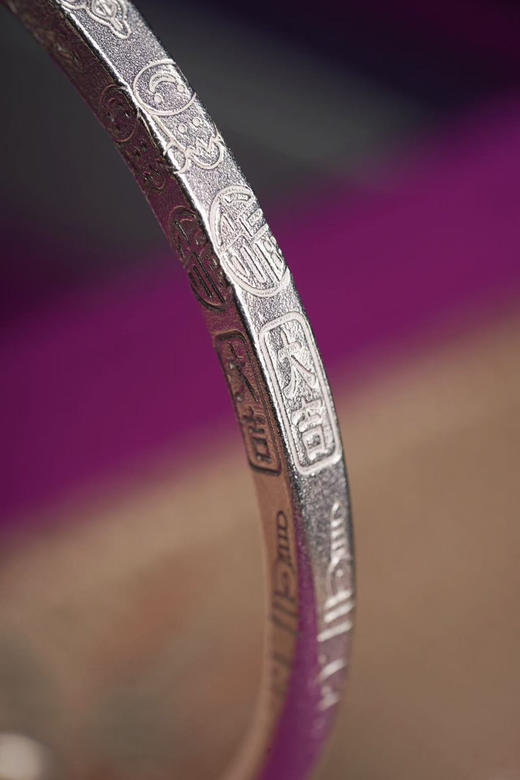 月历银｜粉水晶足银镯（预售一周发货） 商品图3