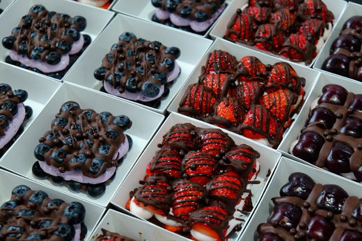 水果巧克力冷萃酸奶奶砖（蓝莓，草莓，车厘子） 商品图7