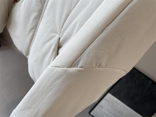 高阶款 媲美羽绒【Lu家同款小奶包轻量棉服】防风防溅水 蓬松轻盈 手感细腻  轻暖出行 杜绝湿冷 LYZ 商品图7