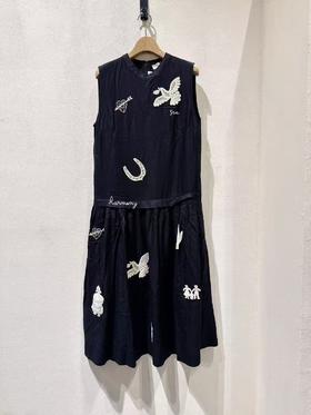 女款无袖连衣裙he