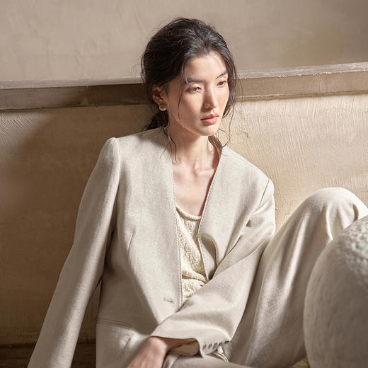 【林栖设计小店】松弛舒意|棉麻混纺西装外套配手编挂饰2026早春新款上衣1961083 商品图0