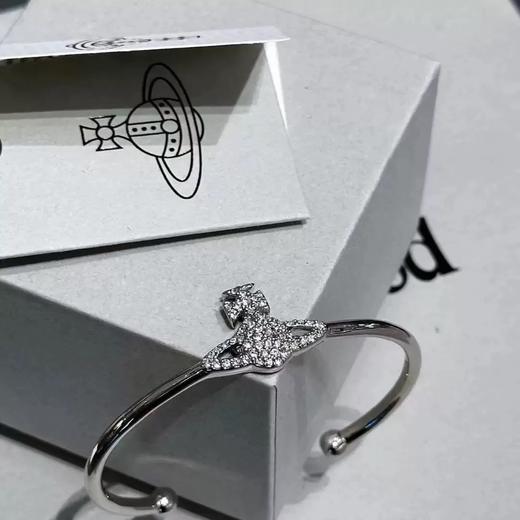 【满钻土星，轻奢爆闪】VivienneWestqueen西太后满钻经典土星手镯轻奢爆闪彩钻开口土星手环 商品图6