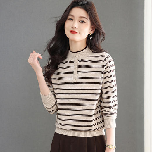 FCY YD8111妈妈装针织衫宽松保暖长袖条纹毛衣显瘦半高领上衣 商品图1
