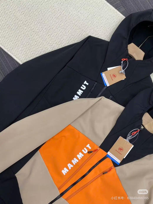 原单正品 Mammut猛犸象Aenergy SO Hybrid男款户外防风弹性软壳夹克衫，防风防泼水，拼接透气吸汗抓绒保暖舒适，户外跑步首选，软壳夹克外套
两个色， M-2XL 商品图1