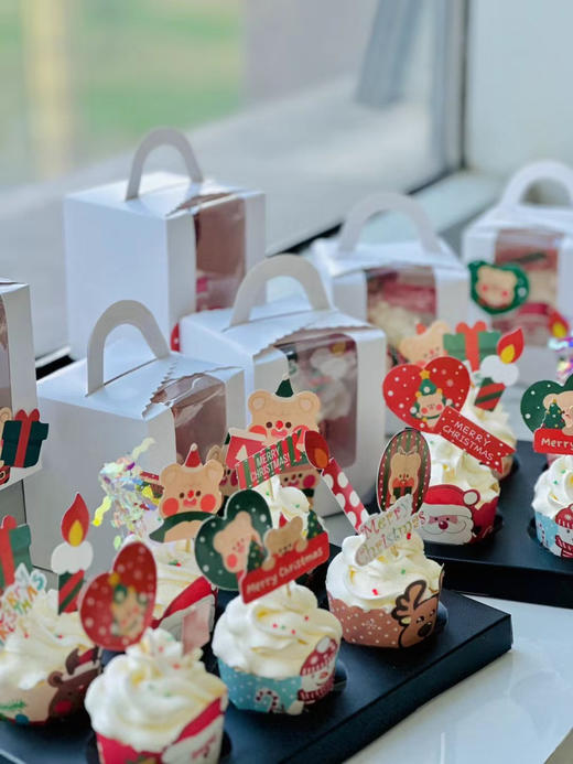 圣诞纸杯蛋糕 商品图0