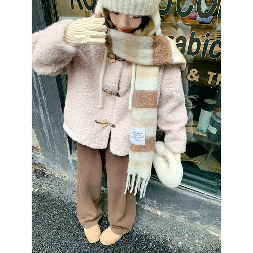 <曾小咸推荐>现货秒杀 ！微信超特价！翻领粉色羊羔毛厚外套 日常319.99 立减150 秒杀169.99！！ 商品图3