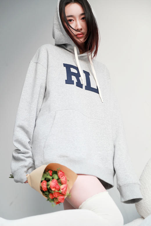 美式复古加绒卫衣，胸前贴布绣花。连帽设计袖口小标帽衫C121966 商品图12