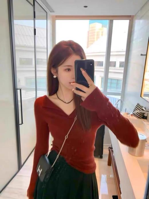<曾小咸推荐>纯欲辣妹V领长袖 日常109/件 活动价59.99！！【最后一点现货，卖完下架】 商品图9