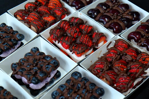 水果巧克力冷萃酸奶奶砖（蓝莓，草莓，车厘子） 商品图9