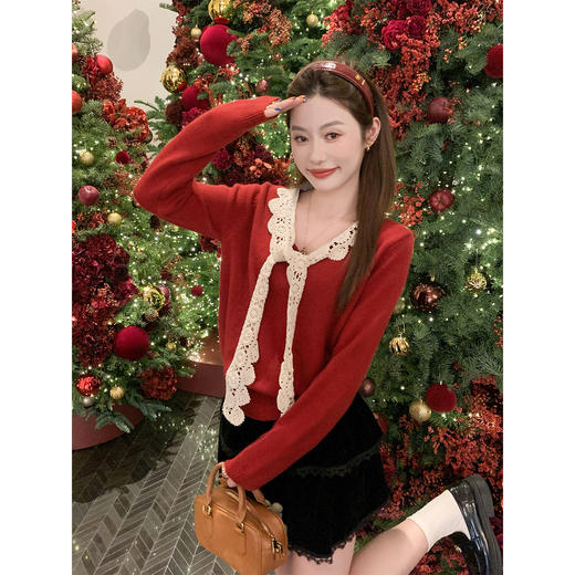 <曾小咸推荐>2.6现货秒杀 ！微信超特价！蕾丝边针织衫 日常169.99 立减80 秒杀89.99！！半身裙 秒杀69.99！ 商品图1