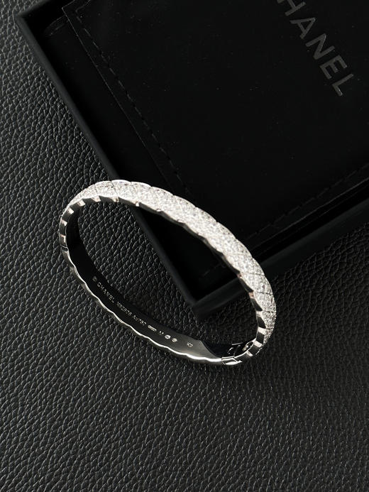 香奈儿 满钻手镯女款 圈口17（XK） 商品图3