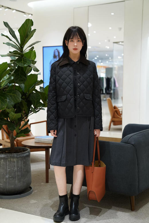 【高品质私服】【IC翻领长袖打褶连衣裙】具有良好弹性和柔软手感，穿着舒适G1604-CC【无标出货 介意慎拍】 商品图6