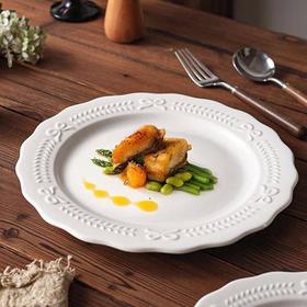 🔥法式宫廷风陶瓷餐盘 【白色蝴蝶结浮雕盘 ❤️】 8英寸10英寸套装 微波炉洗碗机可用👏 圣诞节重磅推出餐盘