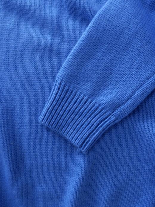 直发【JS3699167 】显白蓝+设计感前后两穿~ cos风冬季牛角扣翻领小众羊毛毛衣 商品图4