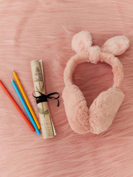 鹿鹿推荐·冬日毛茸茸兔耳耳罩 商品图6