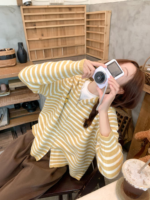 <曾小咸推荐>现货秒杀 ！微信超特价！ 慵懒风条纹拉链毛衣 日常219.99 立减120 秒杀99.99 商品图7