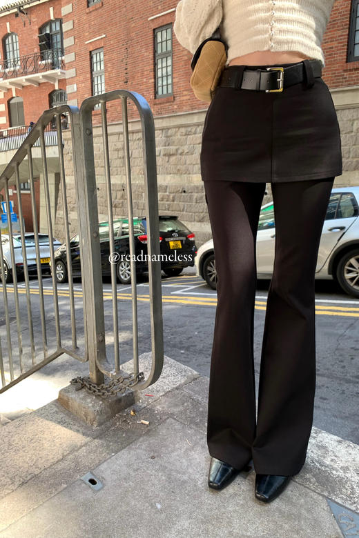 Read Nameless /黑色加绒显瘦屁帘喇叭裤 2025/12/20 商品图0