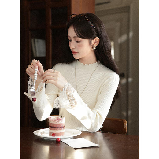 鹿向南【1224/20:00新品前1小时7折限量100件】米白色T恤 商品图0