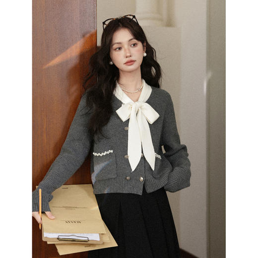 鹿向南【1227/20:00新品前1小时7折限量100件】灰色毛衣 商品图0