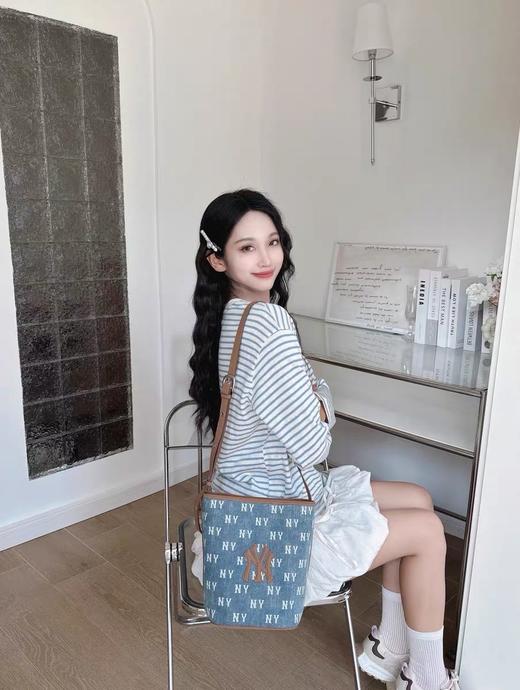 严选 | MLB复古牛仔老花大水桶包 #25FW 男女通背 商品图9