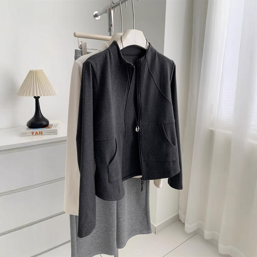 2025秋冬季保暖好看立领拉链衫 加厚韩系插肩长袖卫衣外套可内搭 商品图0