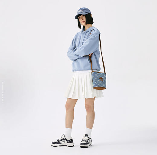 严选 | MLB复古牛仔老花小水桶包#25FW 碳灰色/浅蓝色 16*10*19（cm） 商品图7