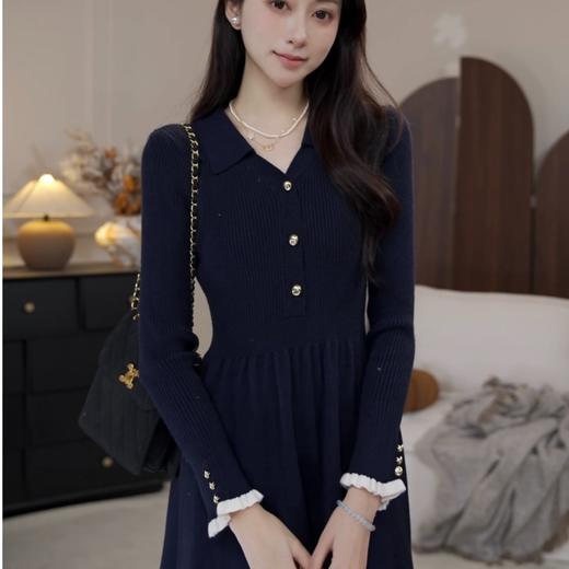 鹿向南「璀璨星河」法式V领连衣裙女2025新款秋冬气质显瘦A字裙子QYM002404-2/QYM002404-1 商品图0