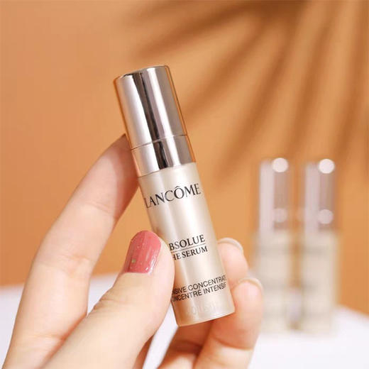 【兰蔻新菁纯臻颜精粹精华乳】凝乳质地 清润深透 商品图5