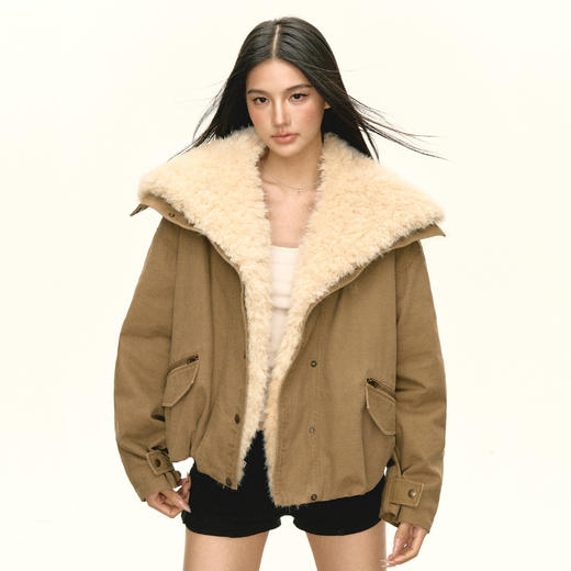 Ariseism 美式复古仿羊羔毛大翻领加厚保暖外套女冬季新款 商品图1
