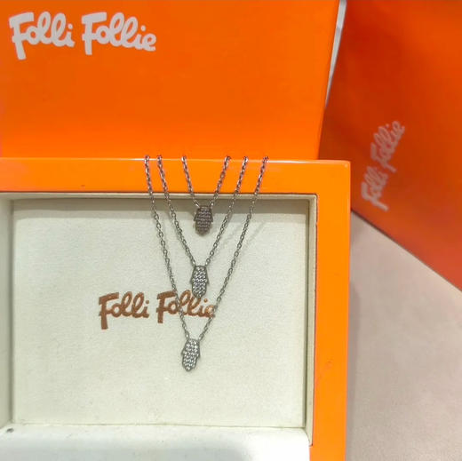 Folli Follie三连串手形项链•材质•力量与温柔的象征 商品图0