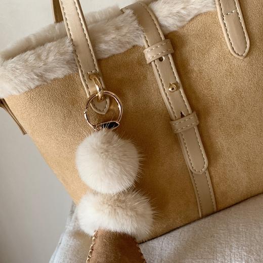 【圣诞新年回馈】秋冬栗岛托特包！2025毛茸茸包包女冬手提单肩斜挎包！ 商品图1