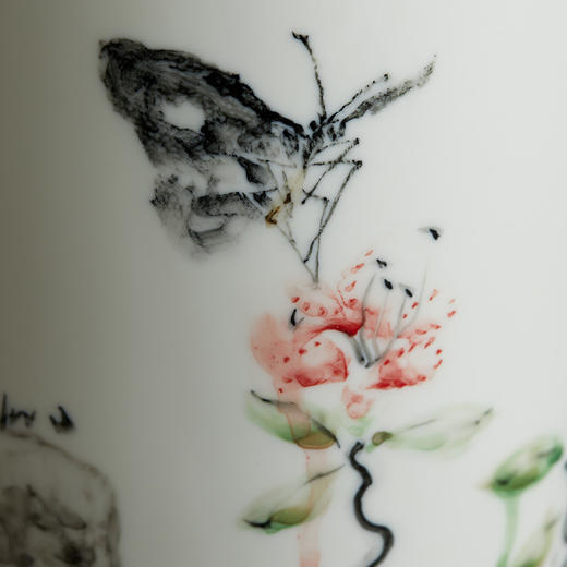 普陀山书院“禅悦”手绘白瓷梅瓶 花卉系列 商品图1