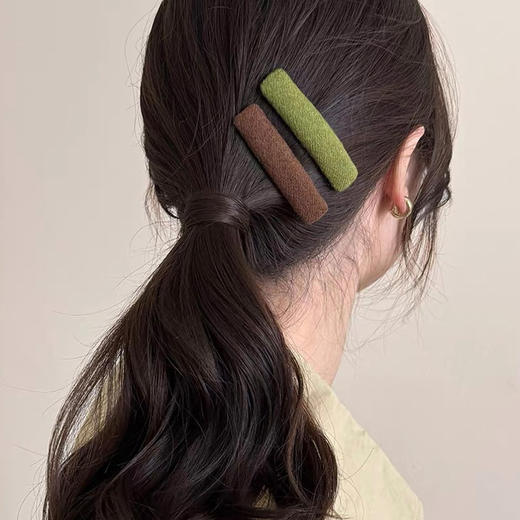 复古针织刘海碎发长方边夹-纪念日百货门店同款168043311 商品图3