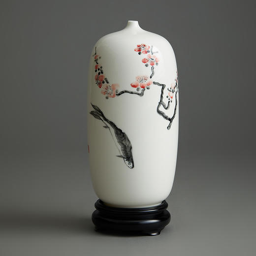 普陀山书院“禅悦”手绘白瓷梅瓶 花卉系列 商品图2