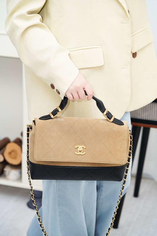 香奈儿 25A高级手工坊 拼色邮差包（LZ） 商品图1