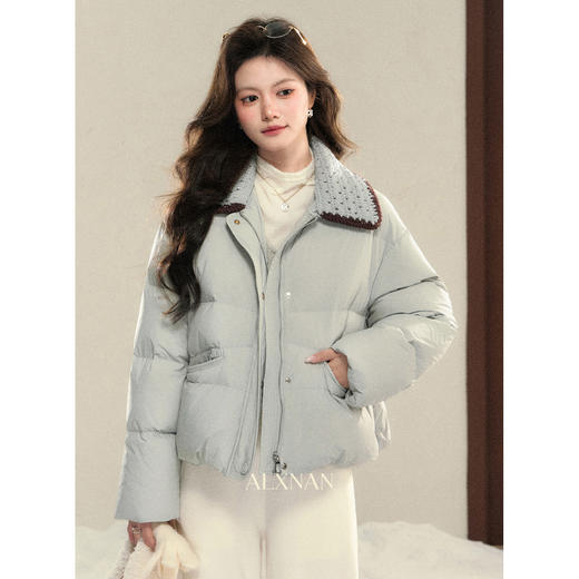 鹿向南「海德庄园」90白鸭绒蓝色羽绒服女冬新款轻薄保暖短款外套 商品图0